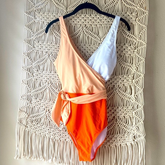 Cupshe Other - CupShe color block one piece V neck wrap swimsuit sz M